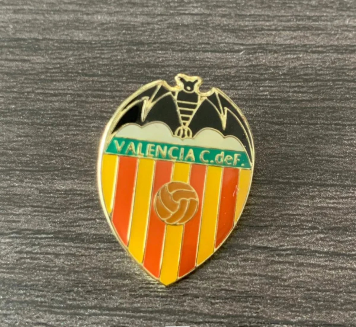 Valencia Pin