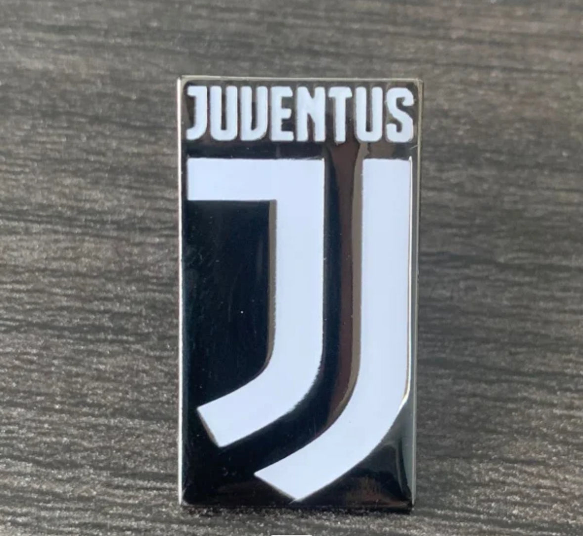 Juventus Pin