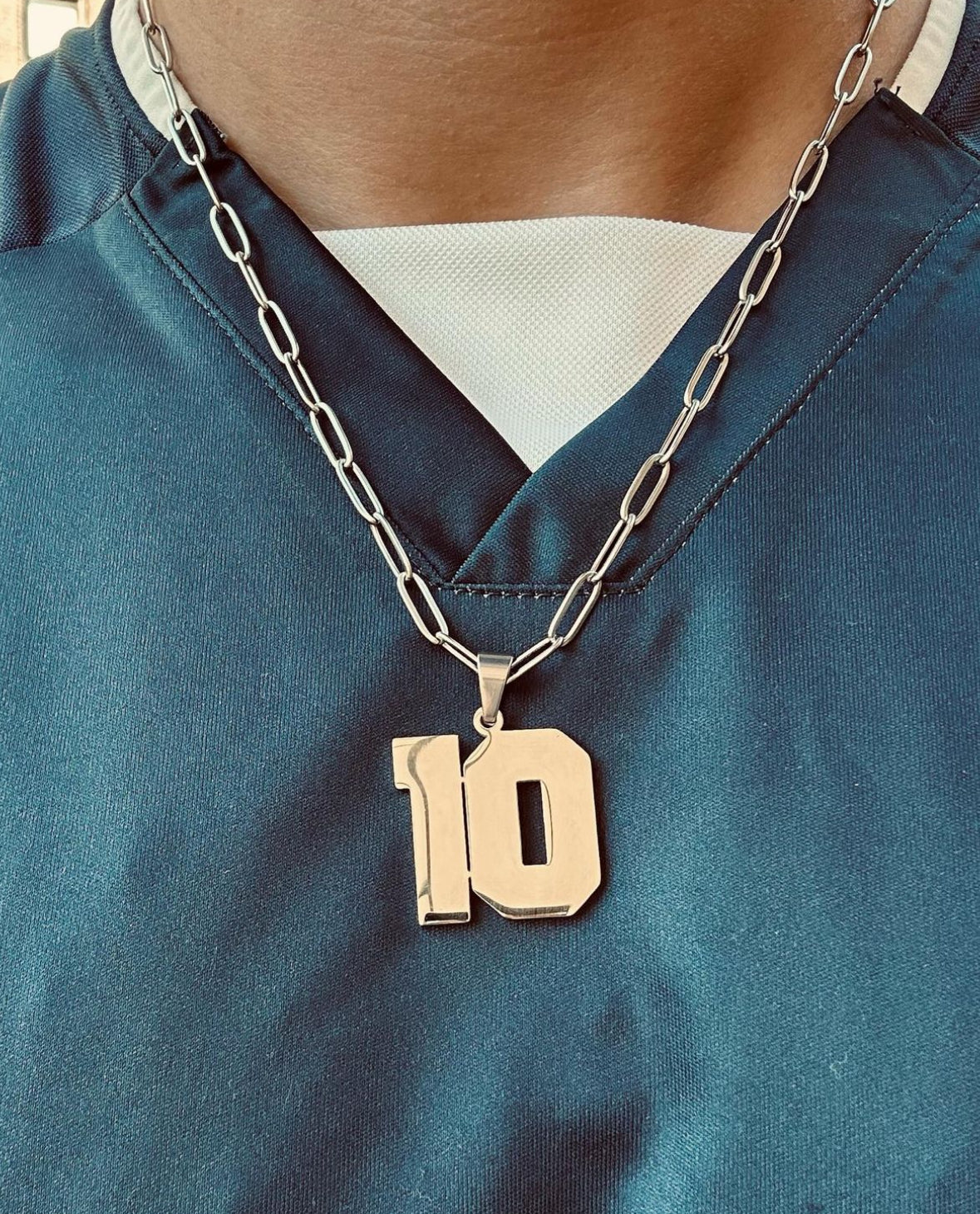 10 Pendant