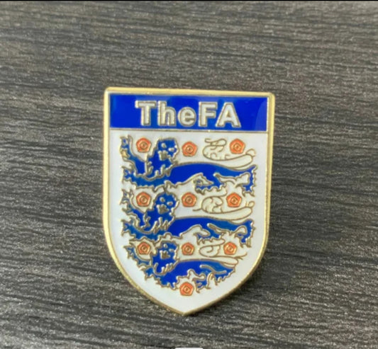 England Pin