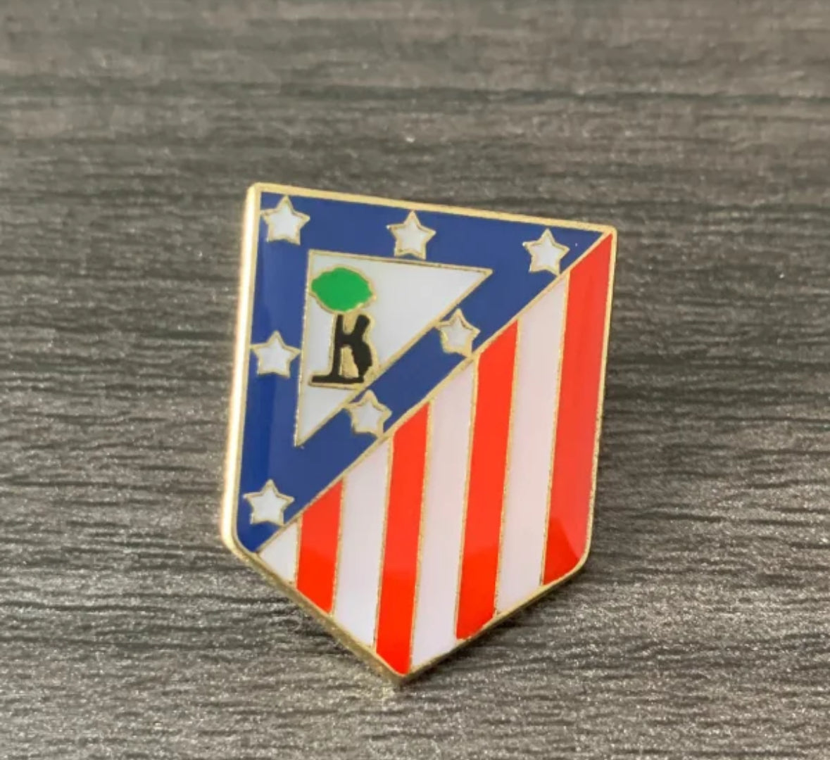 Atleti Pin