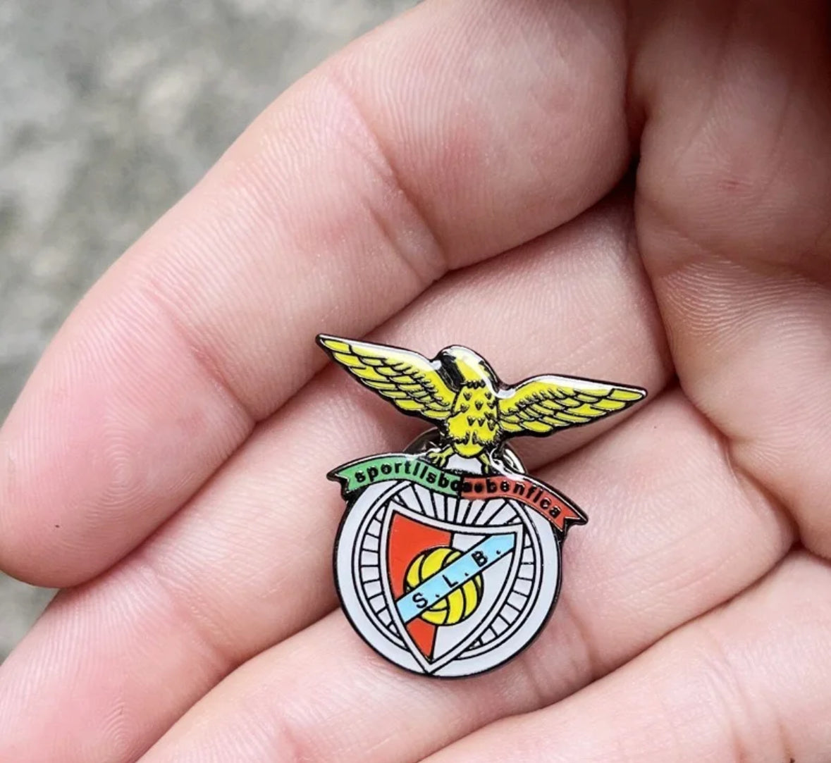 Benfica Pin