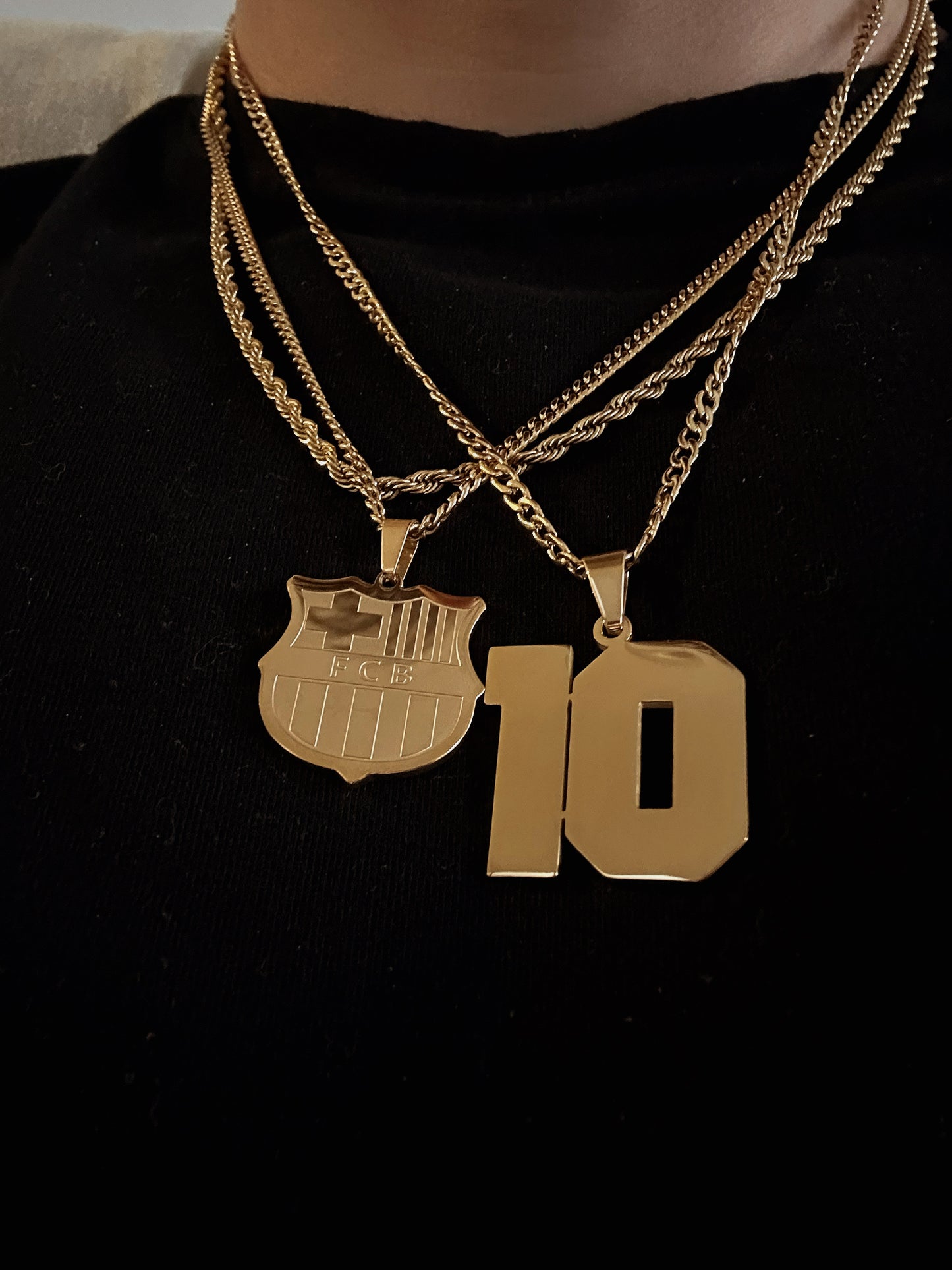 10 Pendant